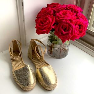 NEW Vince Camuto espadrilles